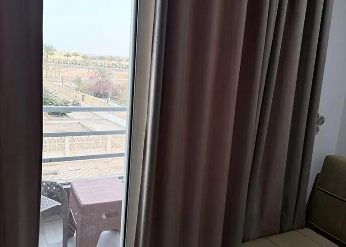 ميراج بيه Hotel